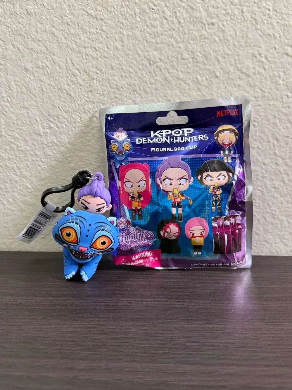 KPop Demon Hunters Character Figural Bag Clip Keychain - Rumi Riding Derpy